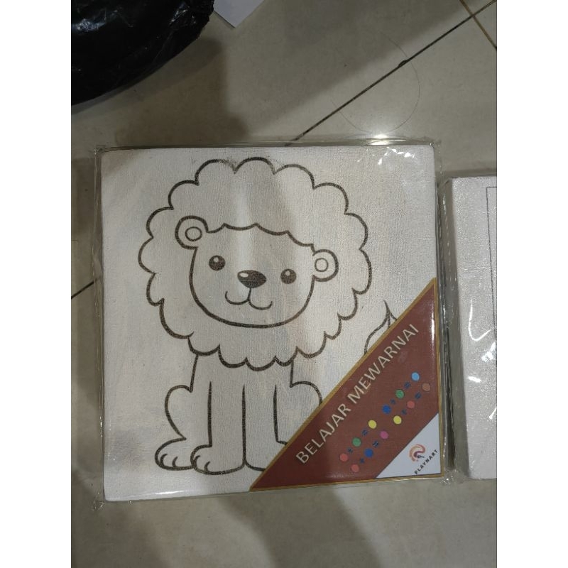 

Kanvas lukis sketsa anak lengkap dengan cat & kuas ukuran 15x15