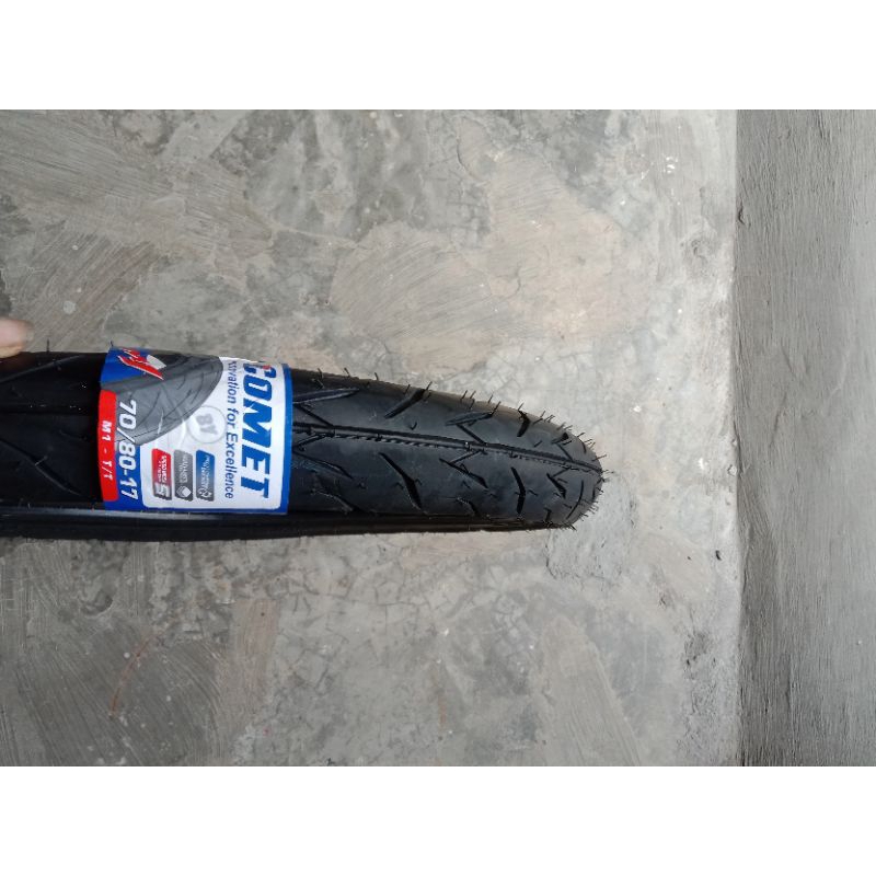 ban luar comet M1 ring17 ukuran 70/80