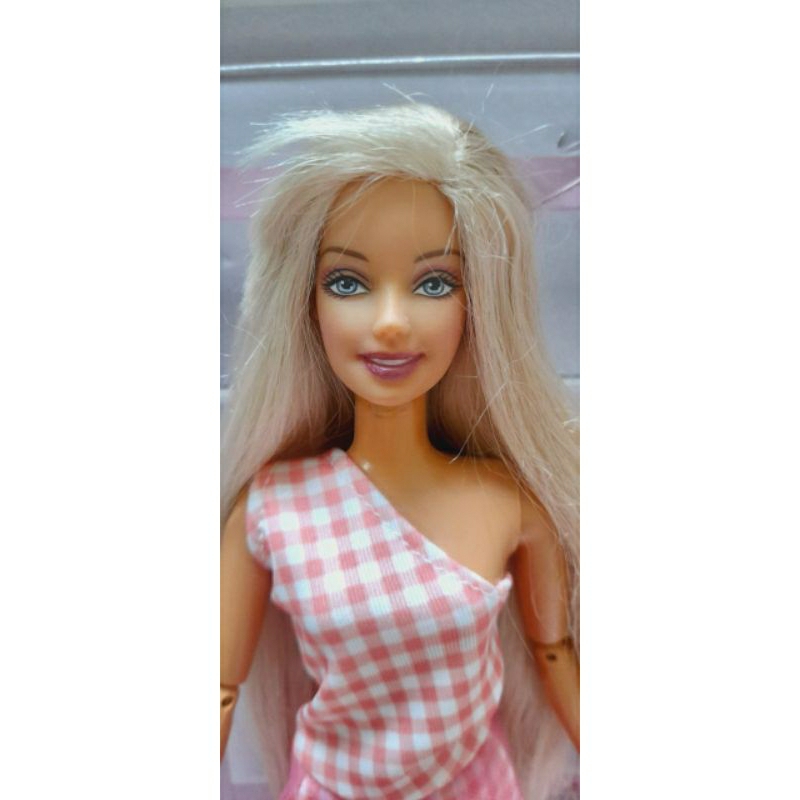 barbie blonde preloved vintage pivotal tangan