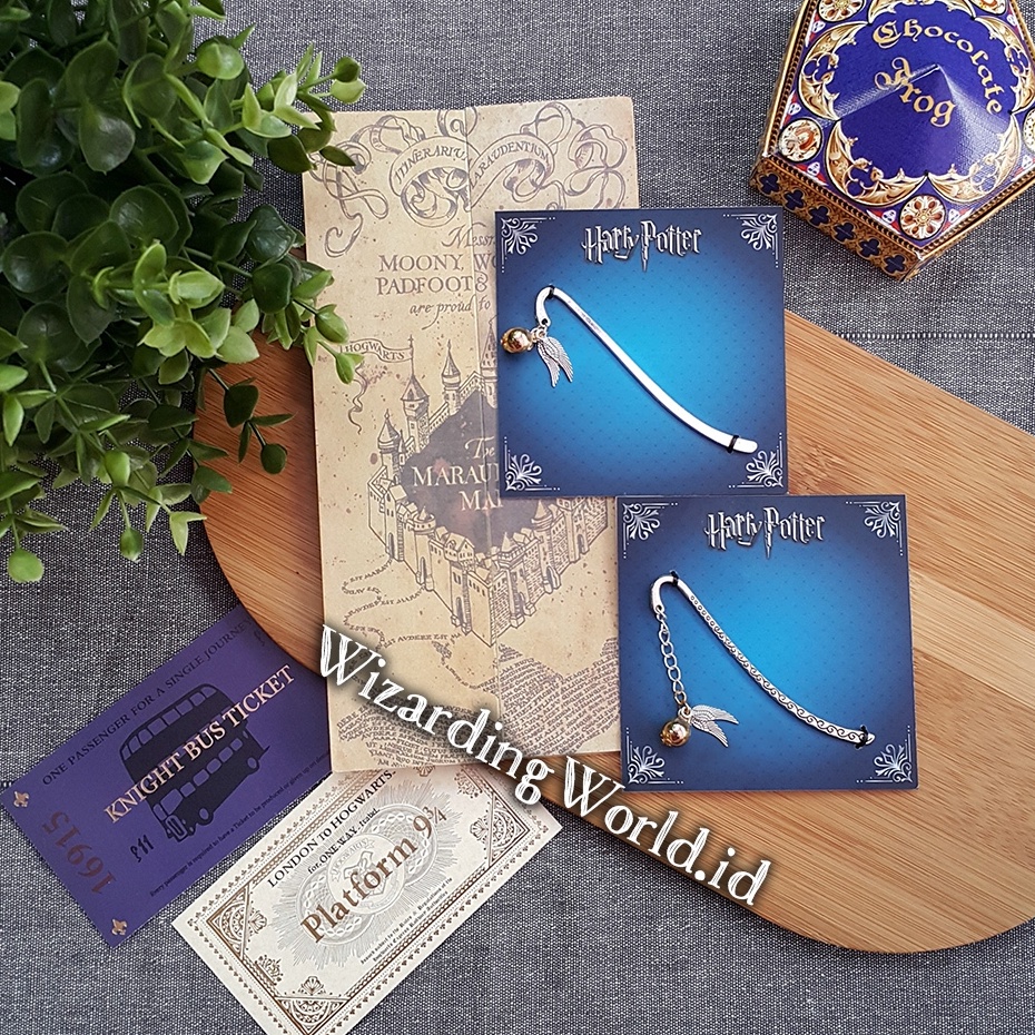 

Super Diskon Golden Snitch Bookmark Pembatas Buku Harry Potter