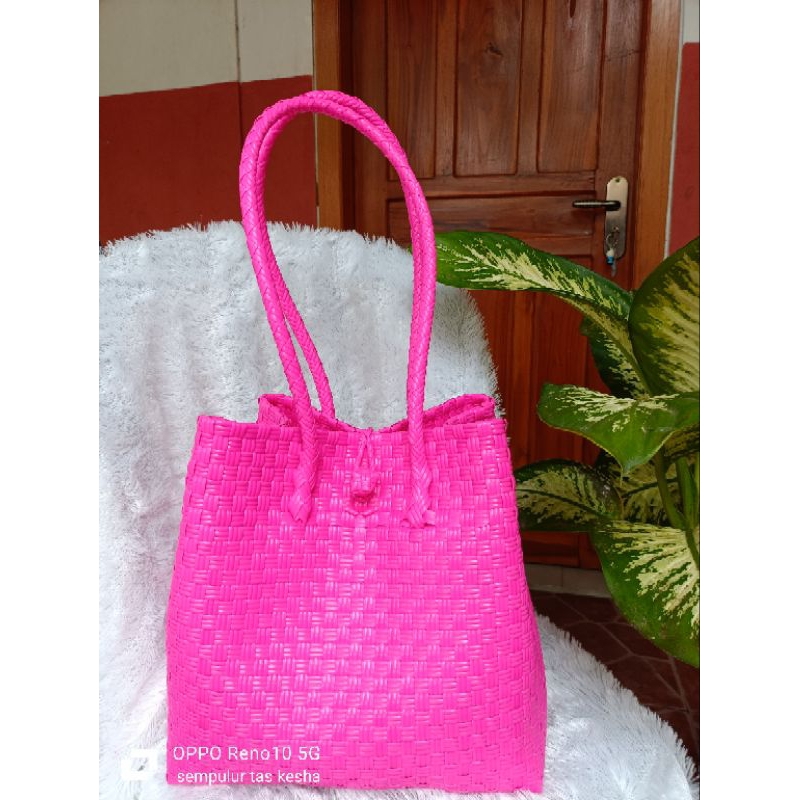 Tas anyaman plastik jali jali premiumponk fanta polos size L