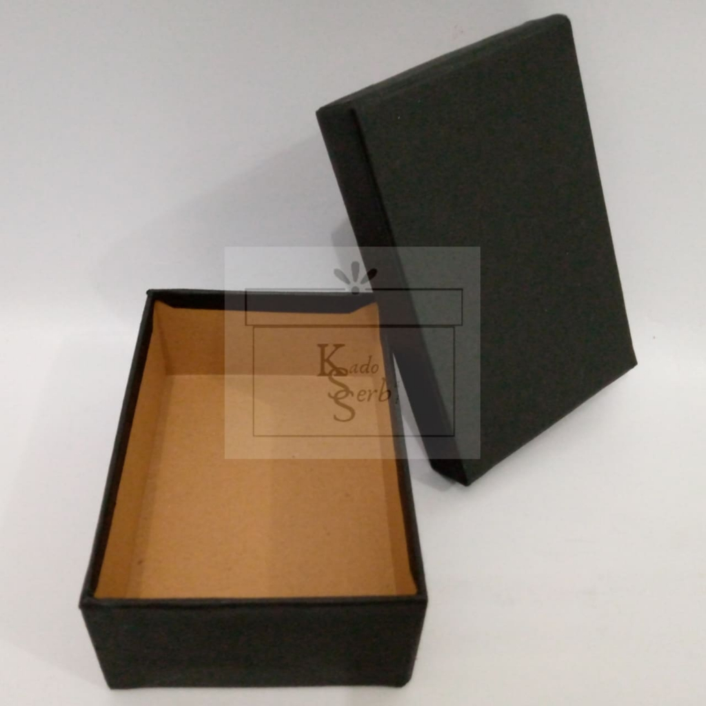 

Hardbox 15x10x3 cm / kotak kado / giftbox / kotak kado polos / box kado