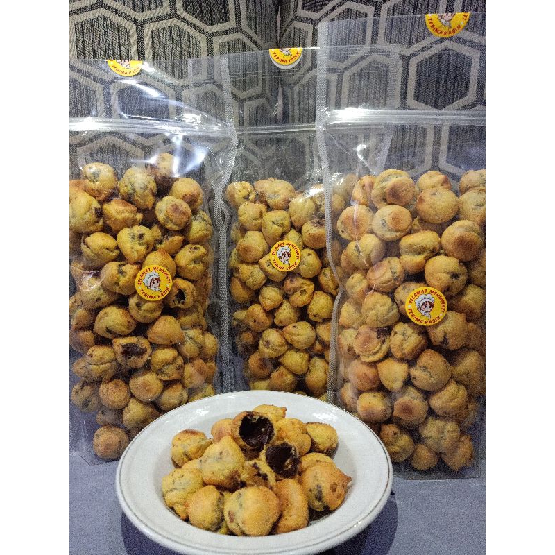 

SUS COKLAT 377 gr/ SUS KERING ISI COKLAT / SOES MINI COKLAT / SOES MINI / SUS COKLAT / SUS COKLAT LUMER