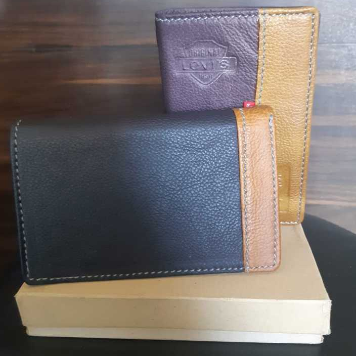 Dompet pria tanggung kulit sapi kartu dan uang motip sambung