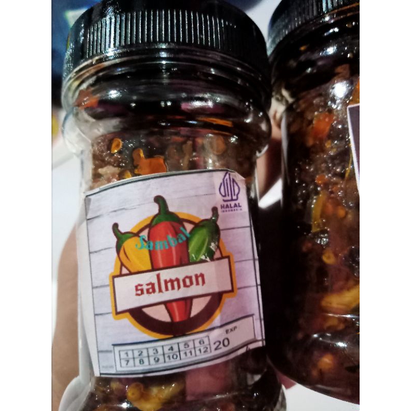 

Sambal ikan salmon.sangat lezat di temani nasi