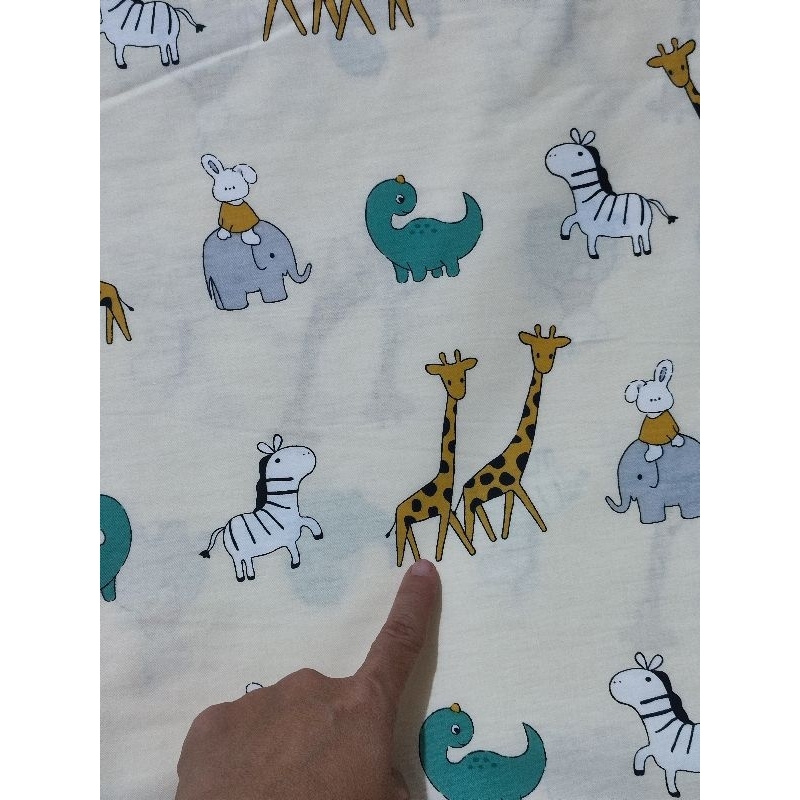 Kain meteran sprei katun jepang( kain , sarung bantal guling dewasa / anak sekolah/ bayi)