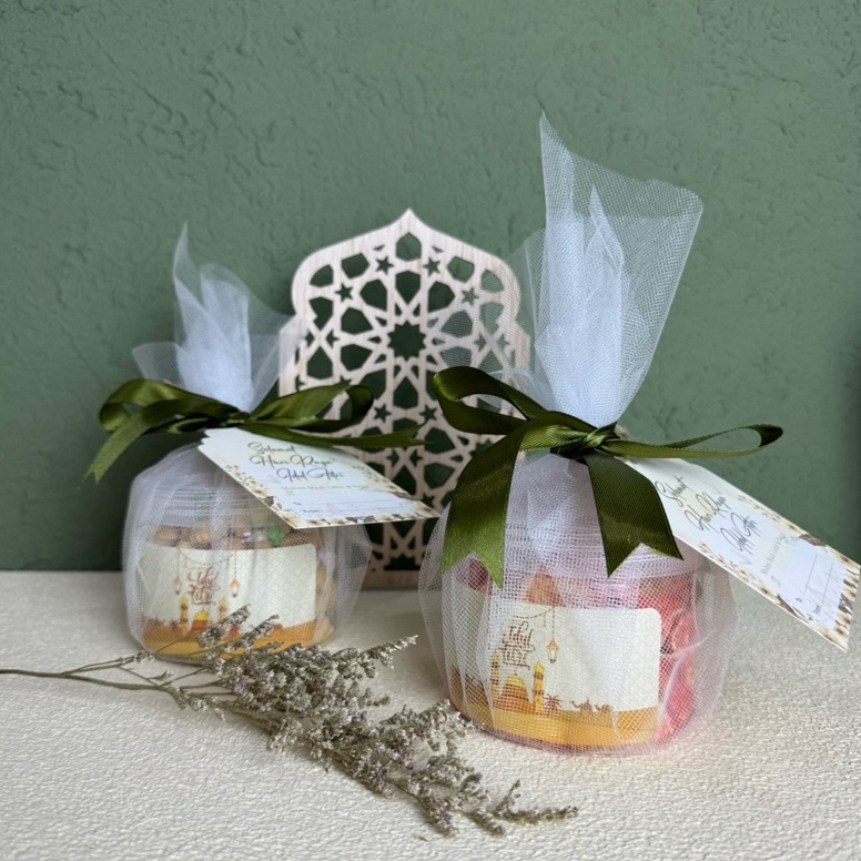 

Terbaru HAMPERS LEBARAN AISHA HAMPERS IDUL FITRI 1 TOPLES 4ML HAMPERS CEMILAN SNACK KUE HAMPERS IDUL FITRI 224