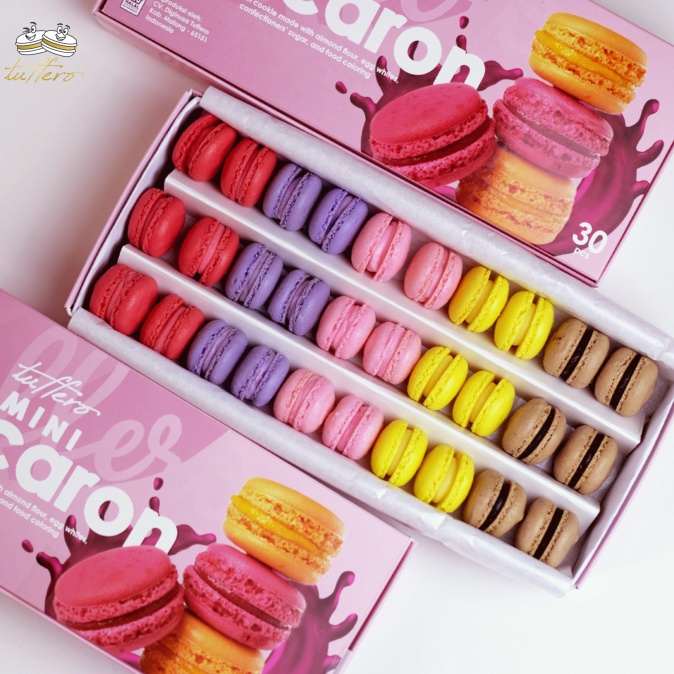 

Serbuu BABY MACARON MINI ISI 3 TEPUNG ALMOND ASLI MACAROON KECIL