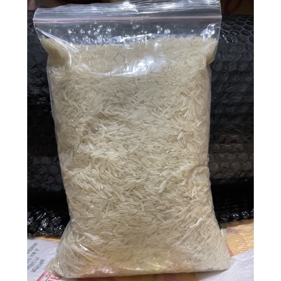 

Spesial Beras Basmati 1kg Repack premium untuk kebuli briyani mandhi kabsah