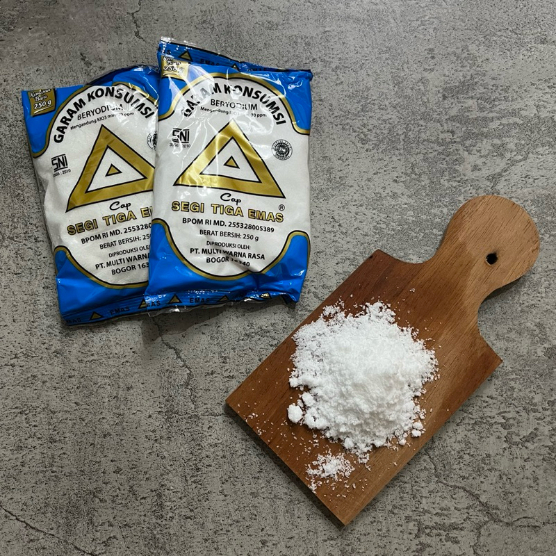 

Garam Masak Segi Tiga Emas 250 gr / Garam Halus Konsumsi Masak Dapur Beryodium