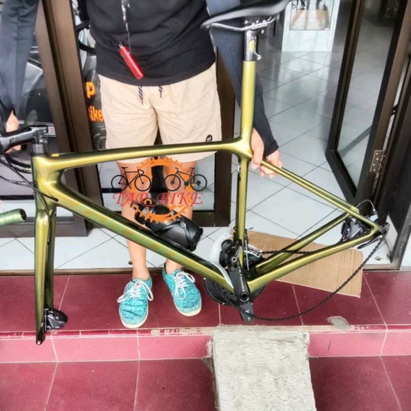 Frame Set GIANT TCR Advanced SL ISP Disc Brake Chameleon FF Size S - Part Sepeda Road Bike