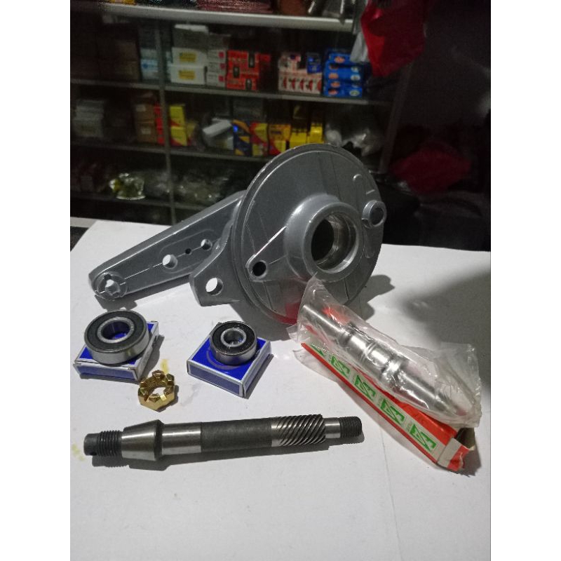 pala babi vespa super.sprint.ps.strada.bajaj