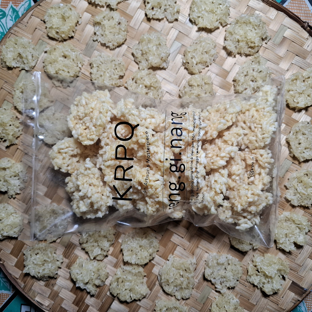 

KRPQ - KERUPUK RENGGINANG CUMI MENTAH CAMILAN GURIH RENYAH