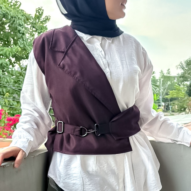Lemongrass Wood Vest Chocolate Burgundy