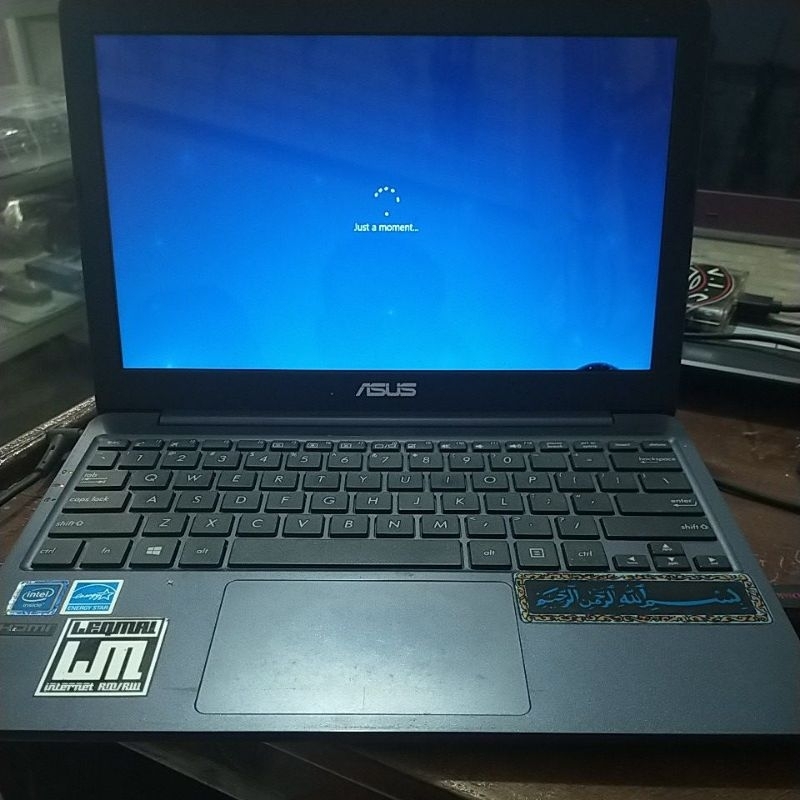 mainboard Asus E203MAH Ram 2Gb