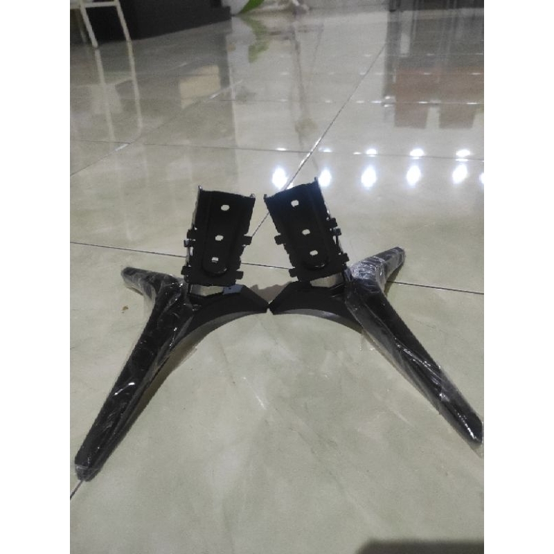 Stand TV Sharp 50 Inch