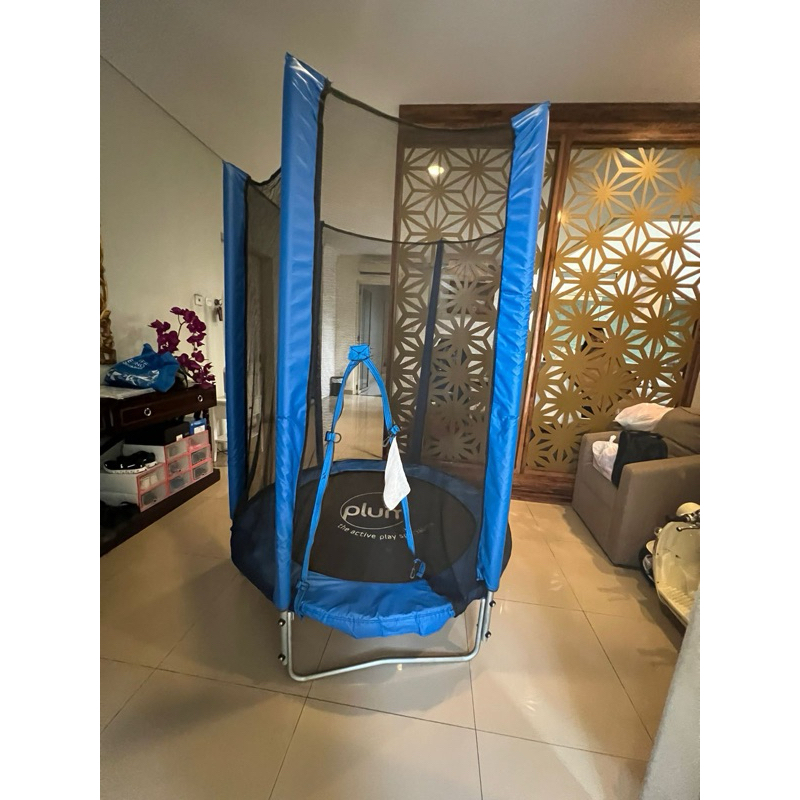 Plum Trampoline (Second Hand)