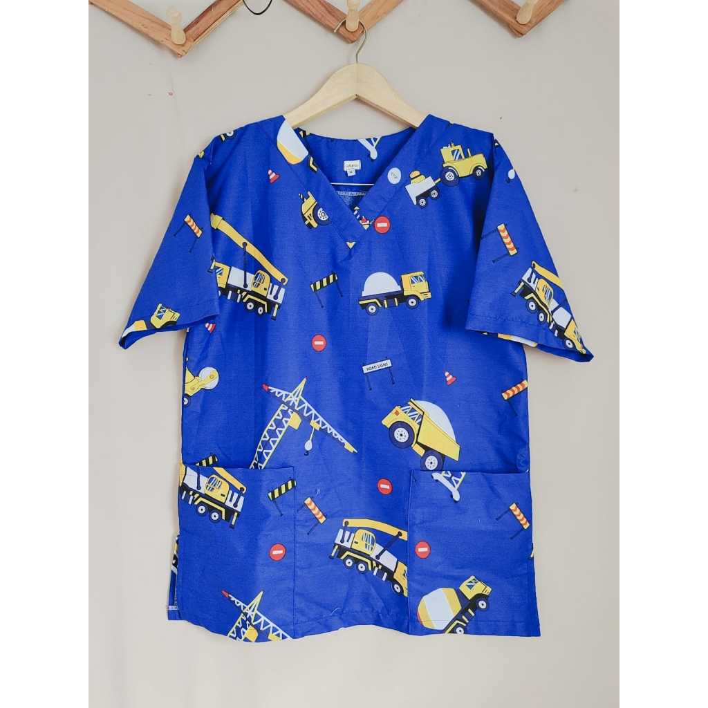 Baju jaga dokter / Baju perawat / Baju KoAs motif karakter