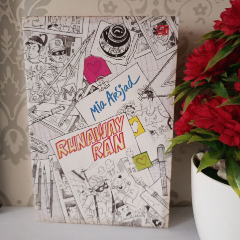 ORIGINAL NOVEL INDONESIA - RUNAWAY RAN by Mia Arsjad