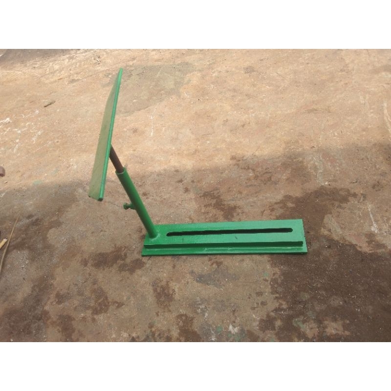 stand pahat bubut kayu