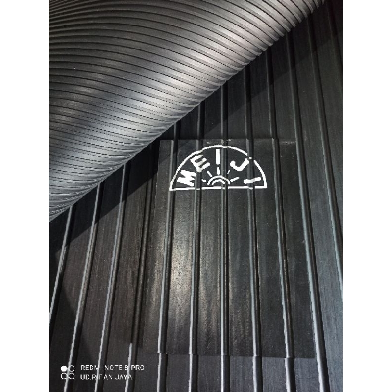 karpet sapi Lapis benang nilon ukuran Jumbo Lebar 122cm panjang 200cm tebal 12mm