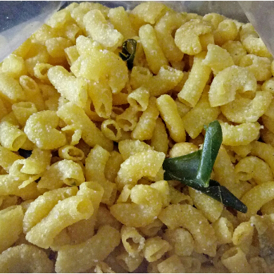 

Makaroni Bantek Dengan Rasa Original (asin/gurih)