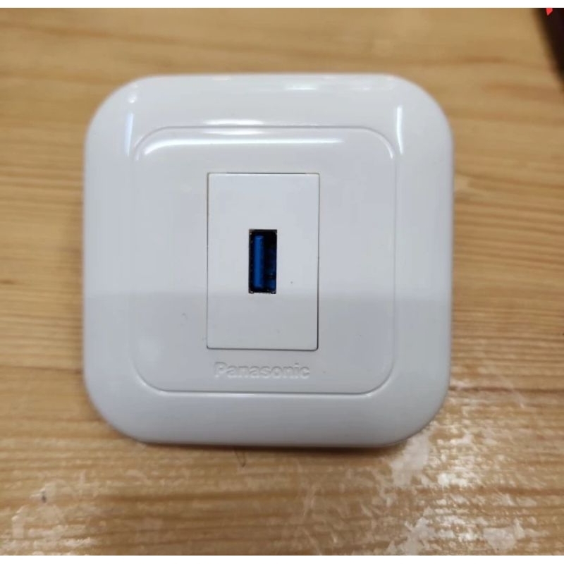 STOP KONTAK USB 3.0 DATA FRAME PANASONIC