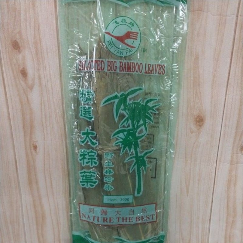 

Daun Bacang Fei Yan Pai Selected Big Bamboo Leaves (11cm 300gr)