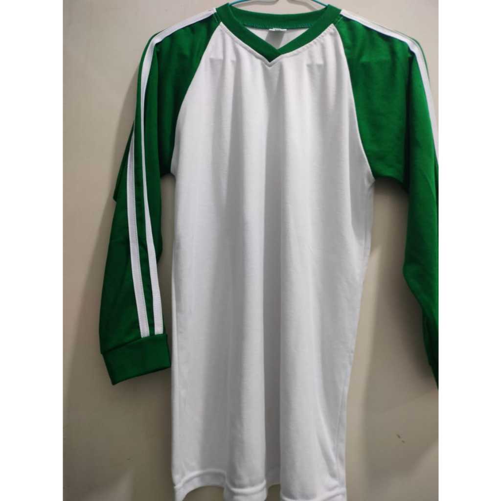 Setelan baju olahraga sekolah preloved