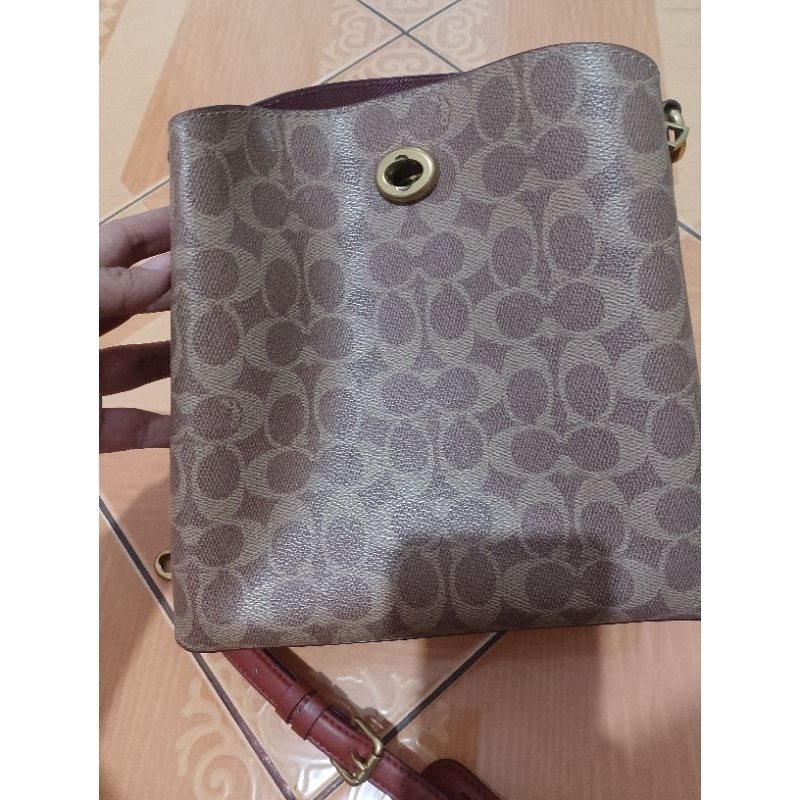 Tas Bucket Coach Preloved