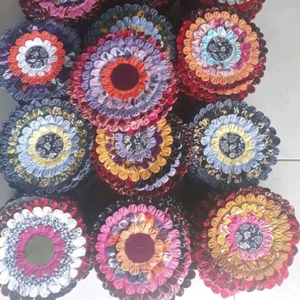 grosir jampel lemek panci lampin celemek piring vas bunga asbak kerajinan kain perca souvenir pesta