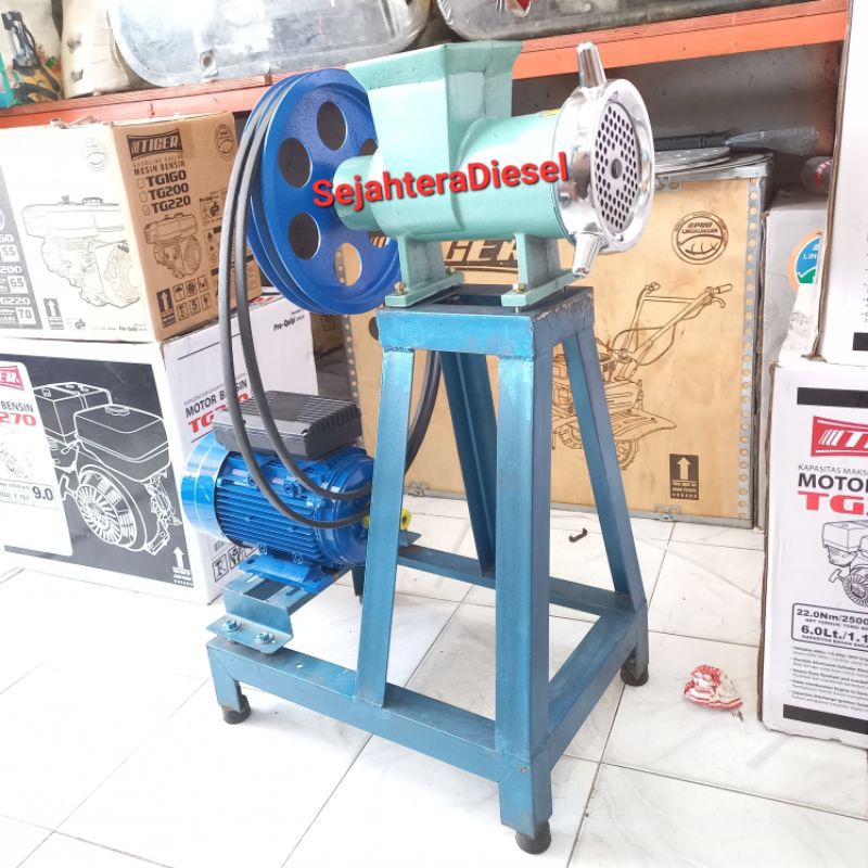 Mesin Giling Daging BumbuPecel Ukuran 42+Mesin Penggerak