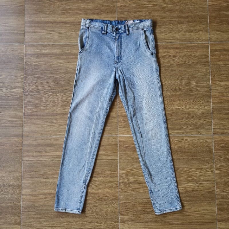 Celana Jeans Silent Theory