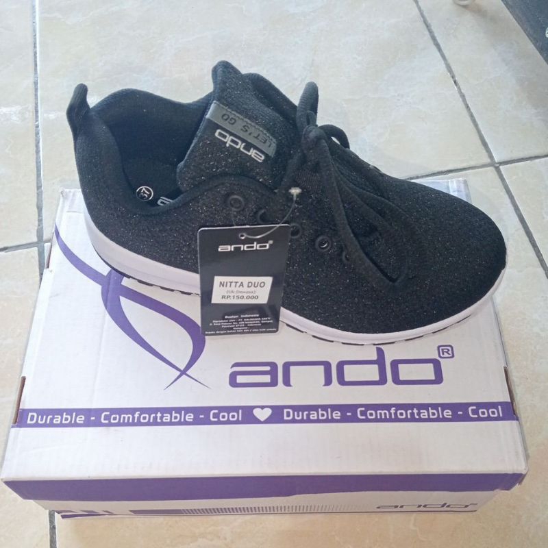 SEPATU SEKOLAH HITAM PUTIH/MERK ANDO NITTA DUO