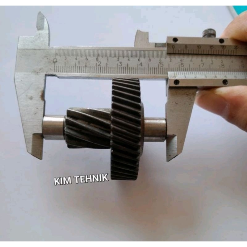 GEAR RYU RMD23 GIGI NANAS MESIN BOR MAGNET RYU RMD 23 HELICAL GEAR RYU