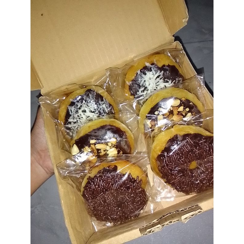 

[PRE-ORDER] Donat Cokelat Home-Made