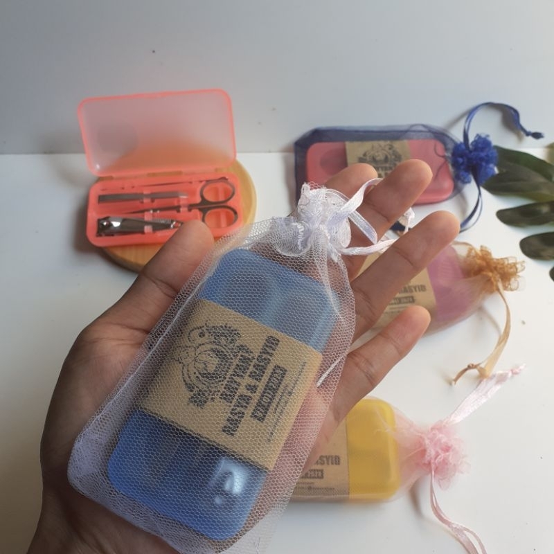 Souvenir Manicure Set 4in1 Gunting Kuku