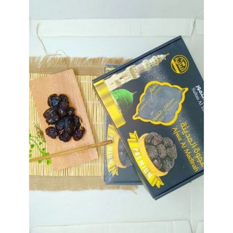 

Kurma Ajwa Eksklusif