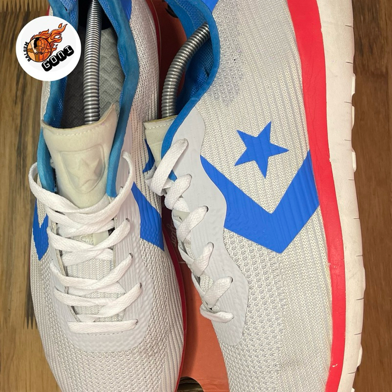 converse thunderbolt size 46