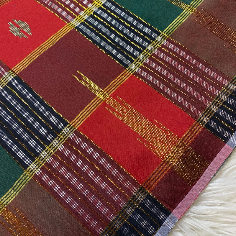 Kain tenun lipa sabbe bugis sengkang asli makassar sutera terjangkau termurah warna Hijau Maroon Mer