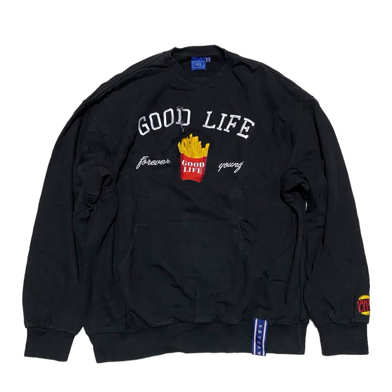 Romantic crown Good life destroy concept crewneck