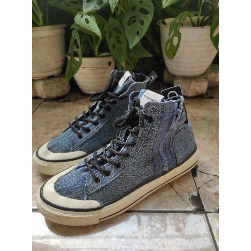 Sepatu DIESEL Denim High Top Zipper Original Second