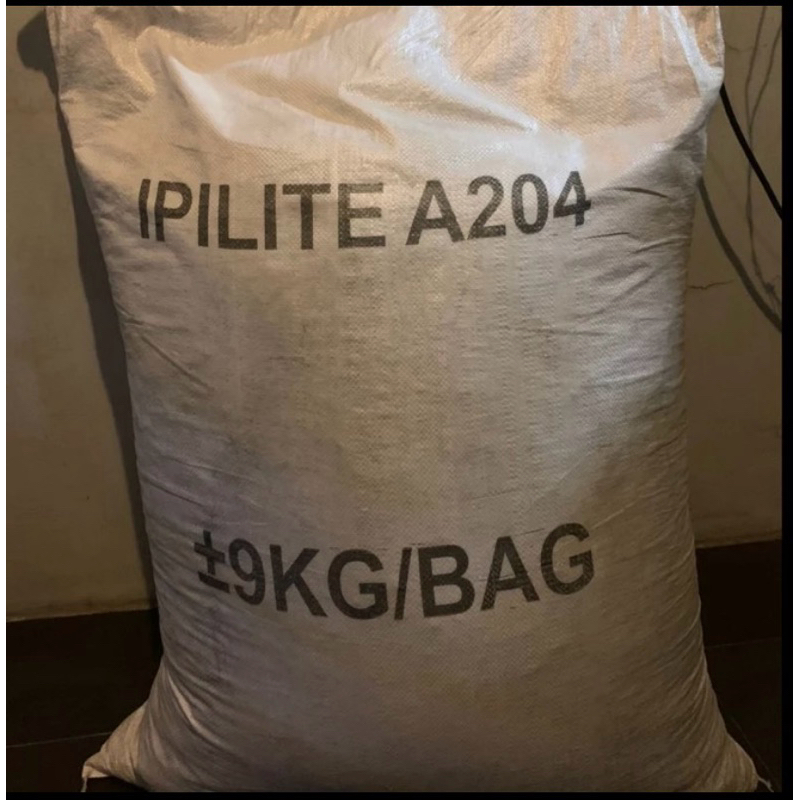 perlite karungan 1 sak  perlite merek ipilite karungan 1 zak 9 kg