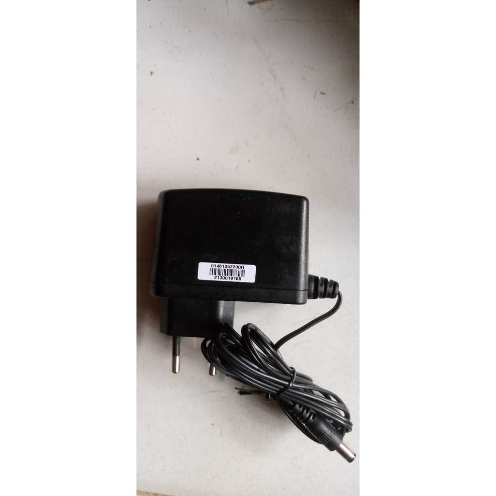 Adaptor 12v volt / 2a ampere Tanpa Lampu Indikator