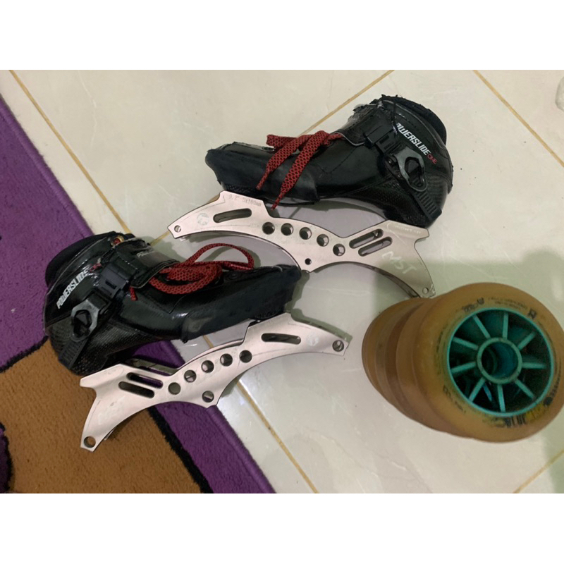 sepatu roda speed