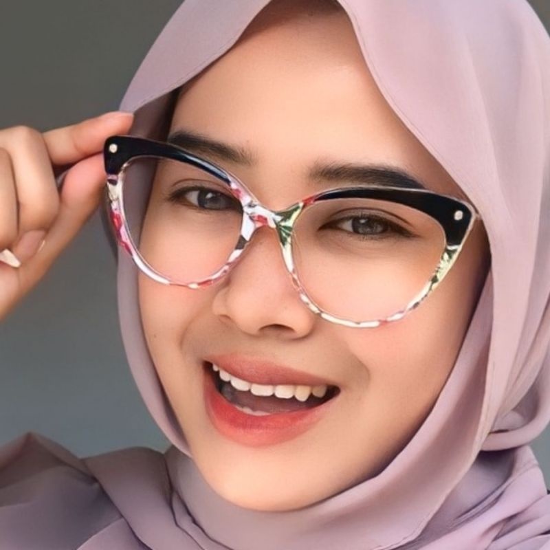 93308 Minus, Photocromic, Kacamata Model 93308 dengan Lensa Minus Photocromic Antiradiasi Bluecromic