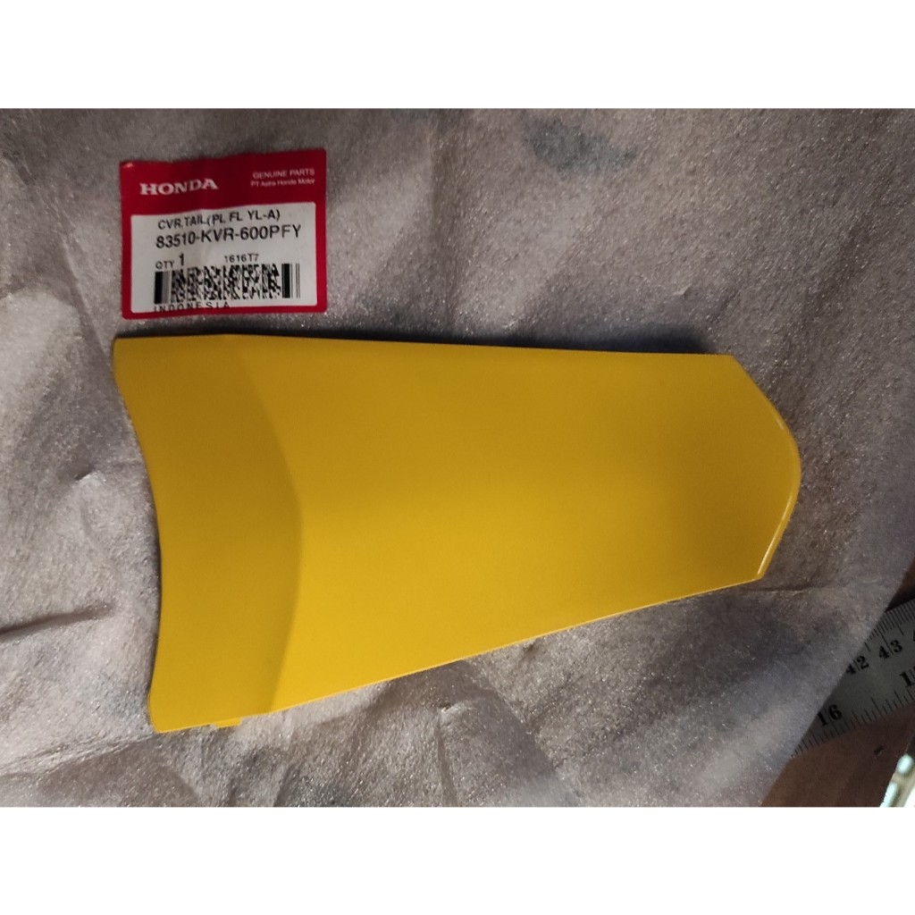 Cover Tail (Sambungan Body Belakang) Revo 100 Original AHM
