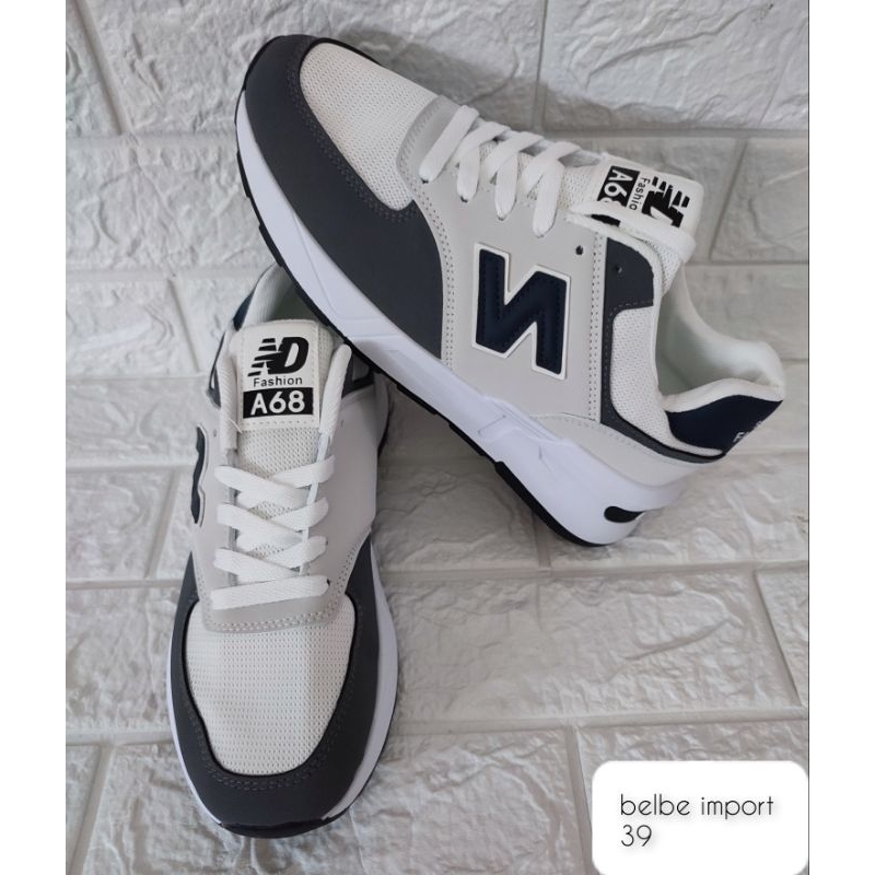 Sepatu import putih belbe