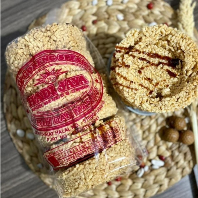 

Intip Goreng Special Cap Kendil Original dan Madu Manis Gula Jawa Kerak Nasi