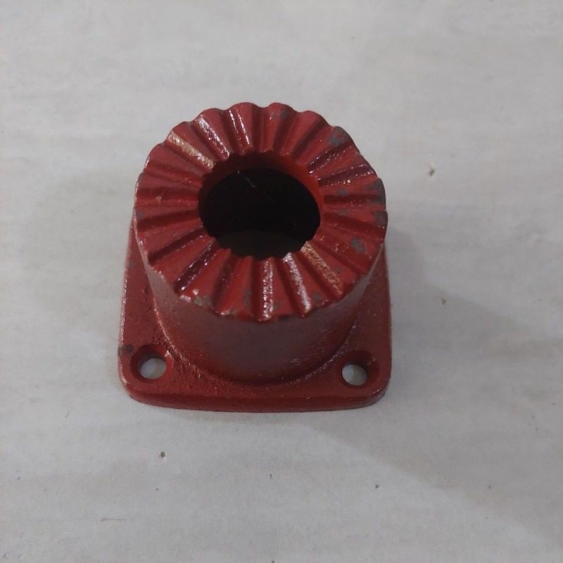 Adjusting metal Yanmar YMM20 HW 60 an